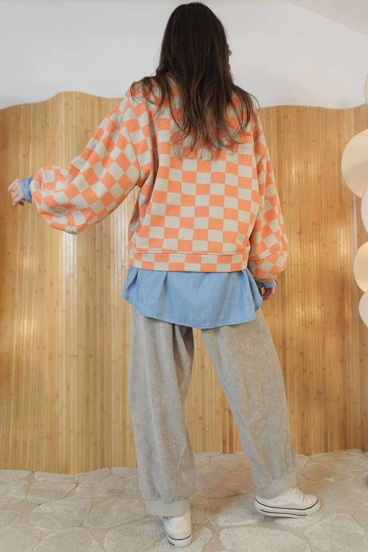 Check Mate Lantern Sleeve Sweat Aperol Stone